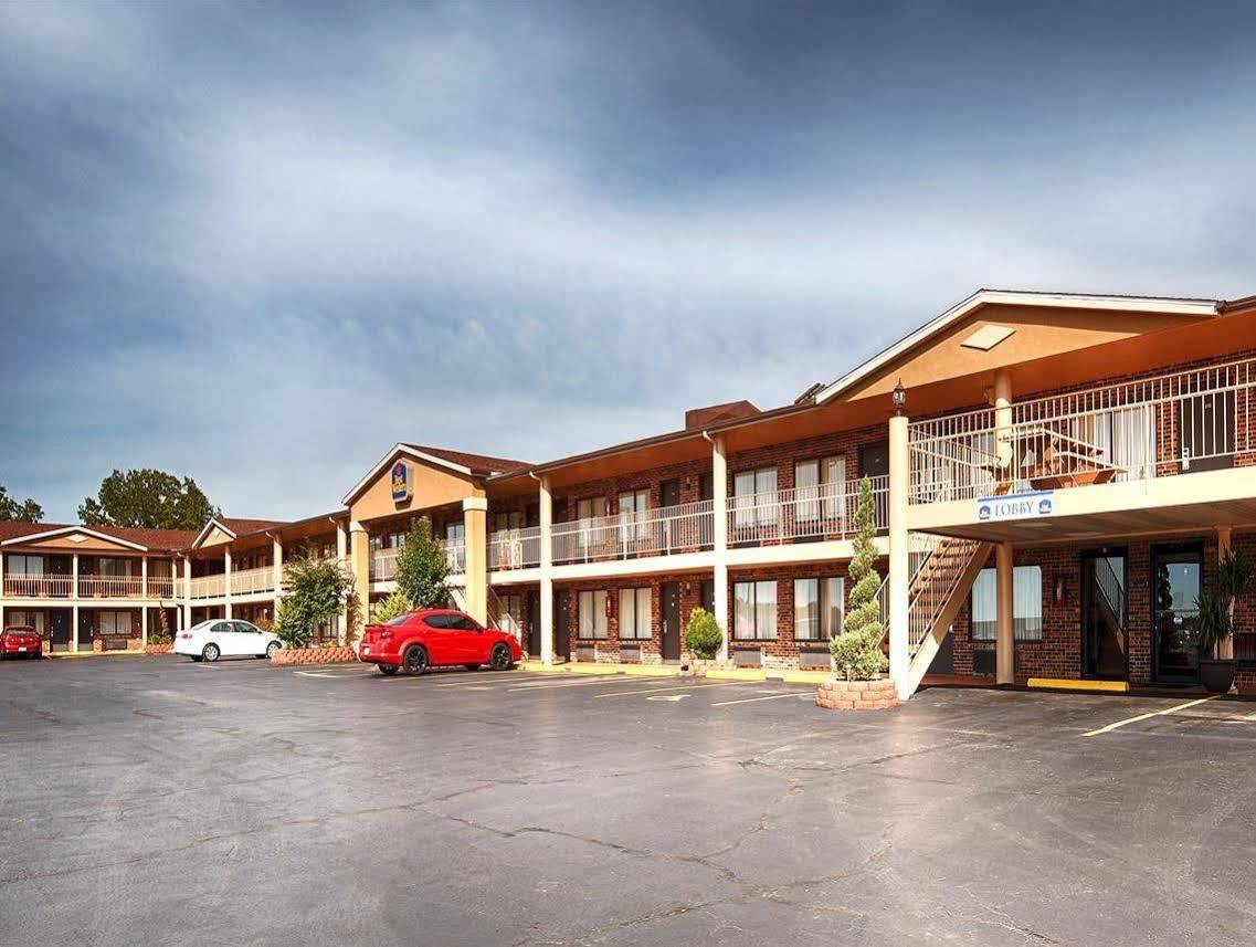 Best Western Montis Inn Saint Robert Zewnętrze zdjęcie