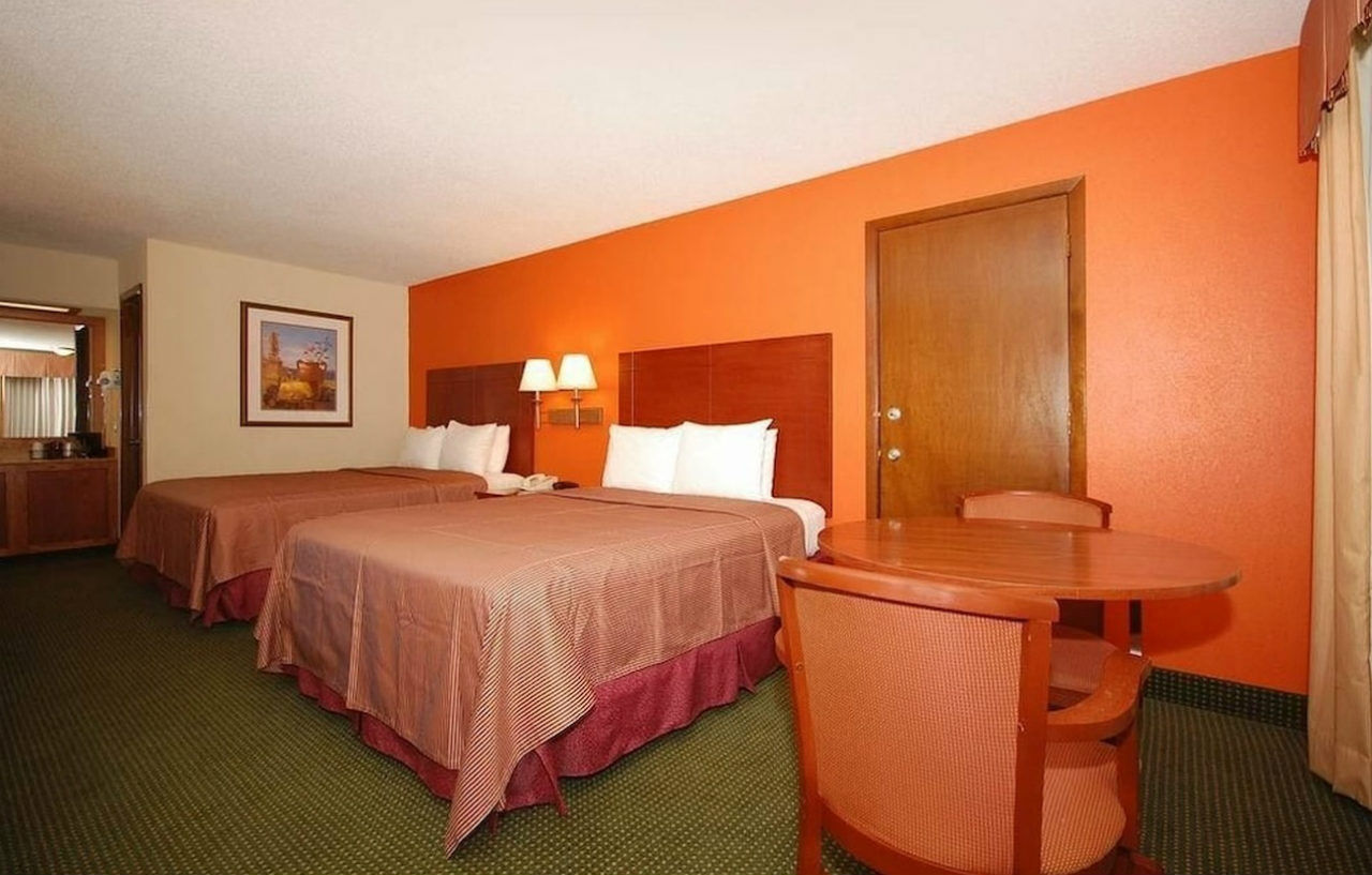 Best Western Montis Inn Saint Robert Zewnętrze zdjęcie